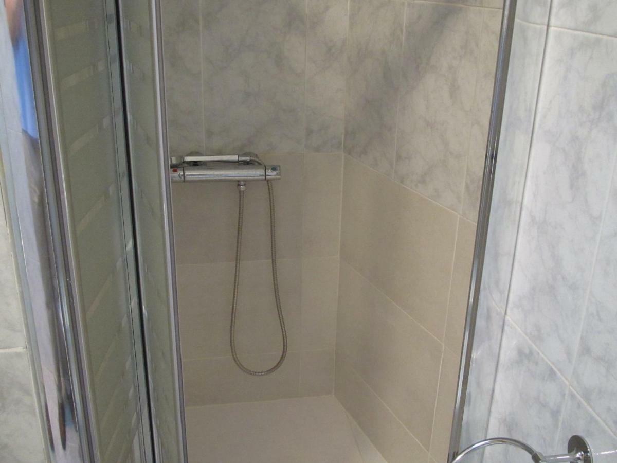 شقة Apartamento Avenida كوينكا المظهر الخارجي الصورة
